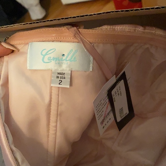 NWT Betsy & Adam Strapless Satin High-Low Gown - Picture 7 of 7